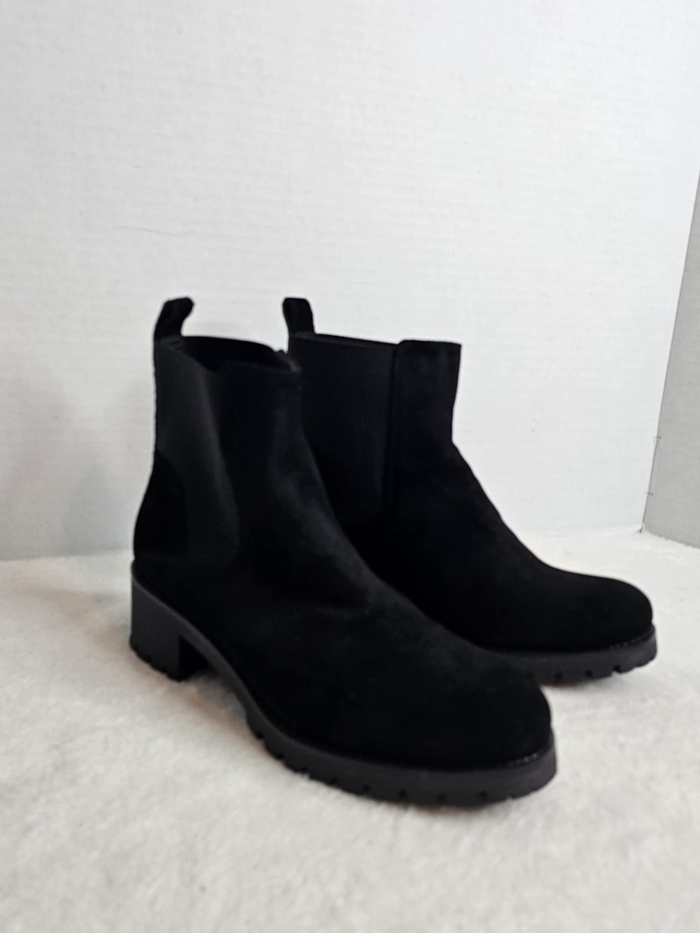 🖤Joie Chelsea Black Suede Leather Ankle Boots Womens Size 7 Casual Pull on